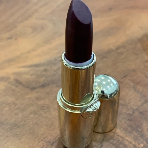 Versace - Picture 3 of 9